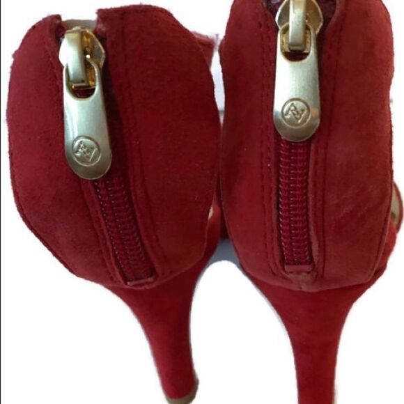 Adrienne Vittadini Red Suede Leather Heels 8.5 - Picture 6 of 7